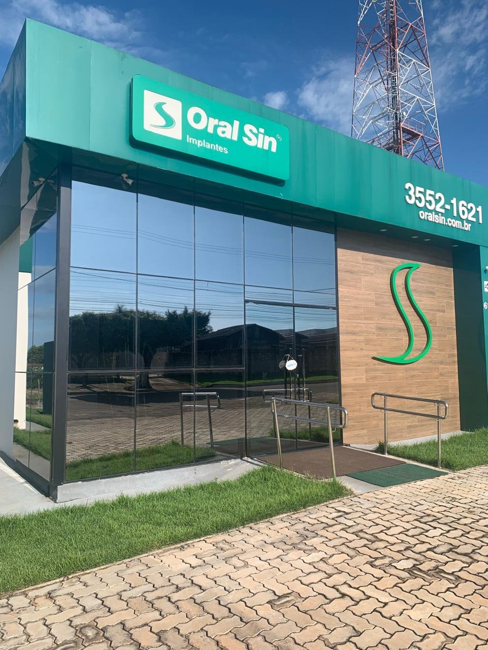 Fachada da Oral Sin Guarantã do Norte